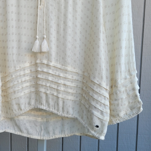 AEO | Beautiful Viscose Blouse NWOT Ruffles Ladies S/M Cream Floral - Picture 6 of 16